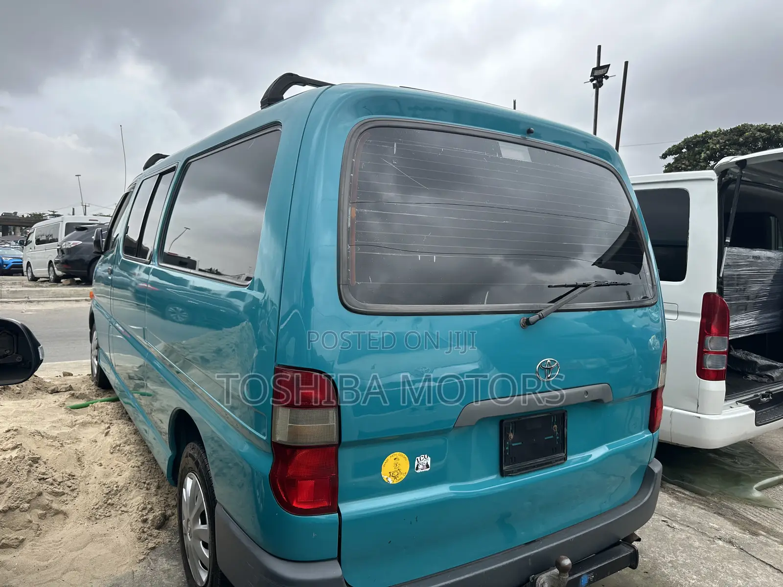 Toyota HiAce 2003 Green