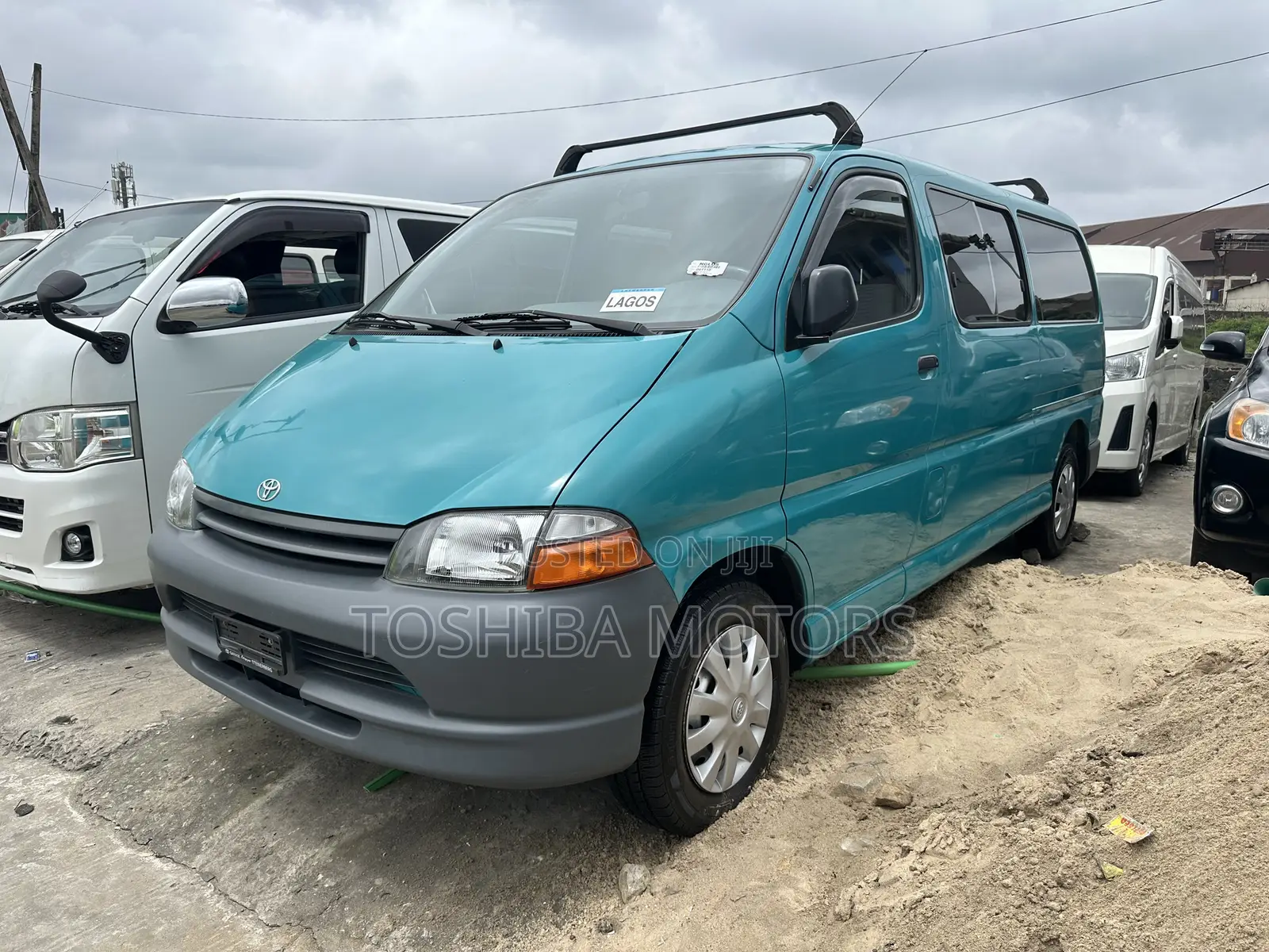 Toyota HiAce 2003 Green