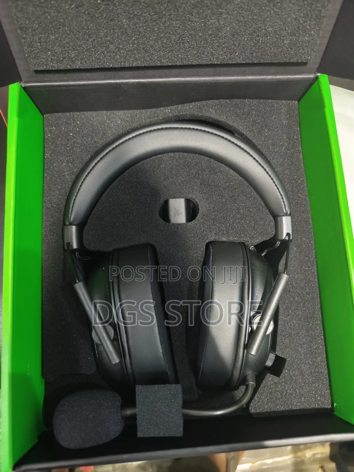 Razer Blackshark V2 Hyperspeed Wireless Esports Headphone