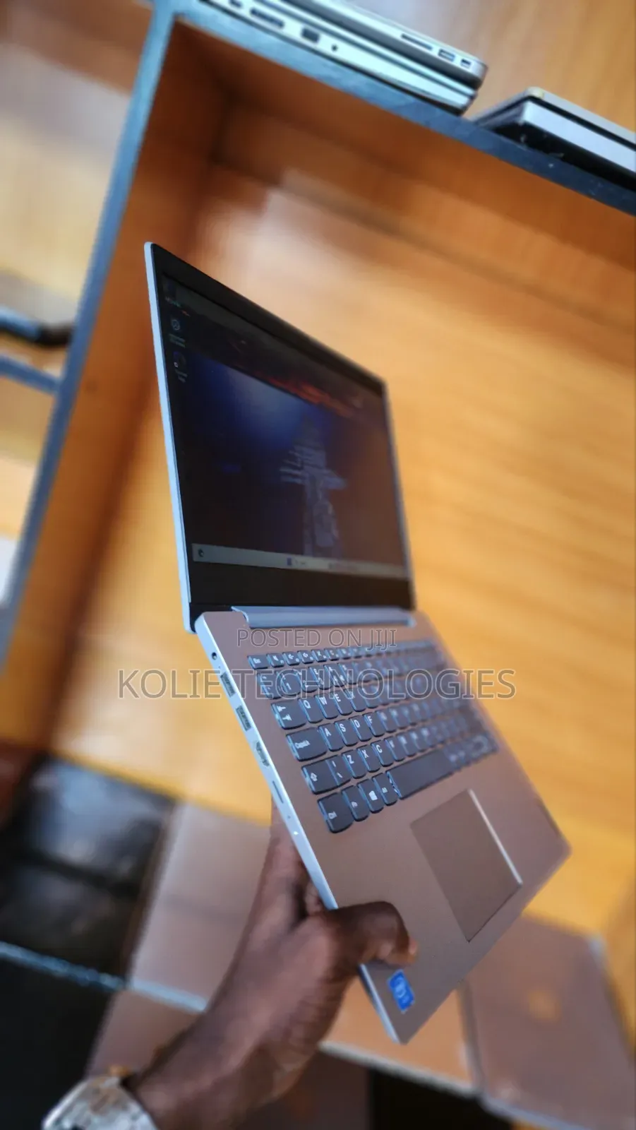 Laptop Lenovo Ideapad 3 4GB Intel Pentium SSD 128GB