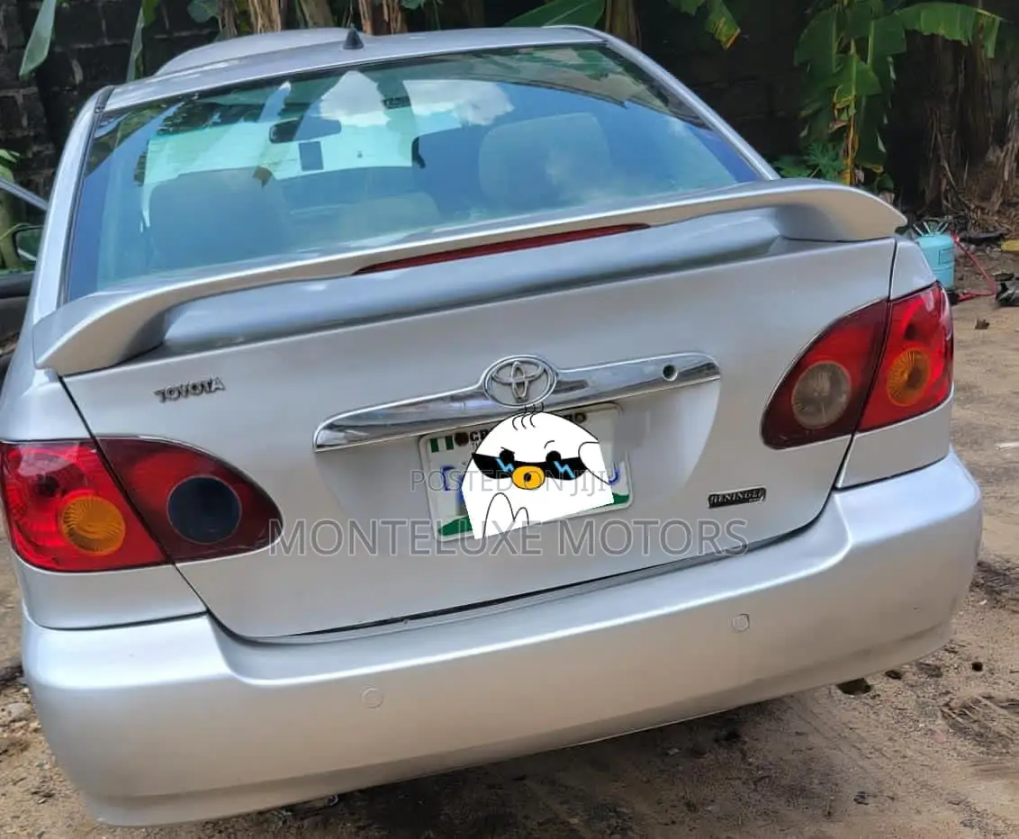 Toyota Corolla 2005 Silver