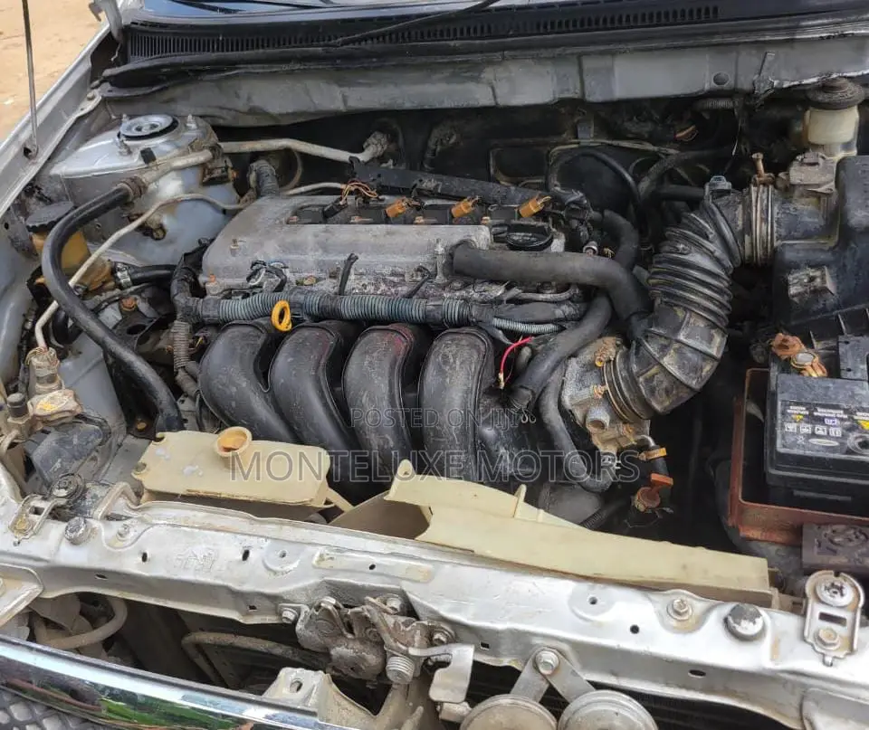 Toyota Corolla 2005 Silver