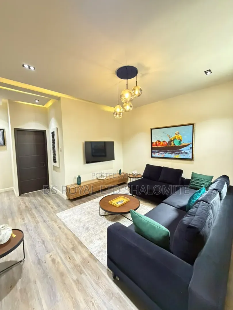 Furnished 1bdrm Apartment in Lekki Phase 1 for sale