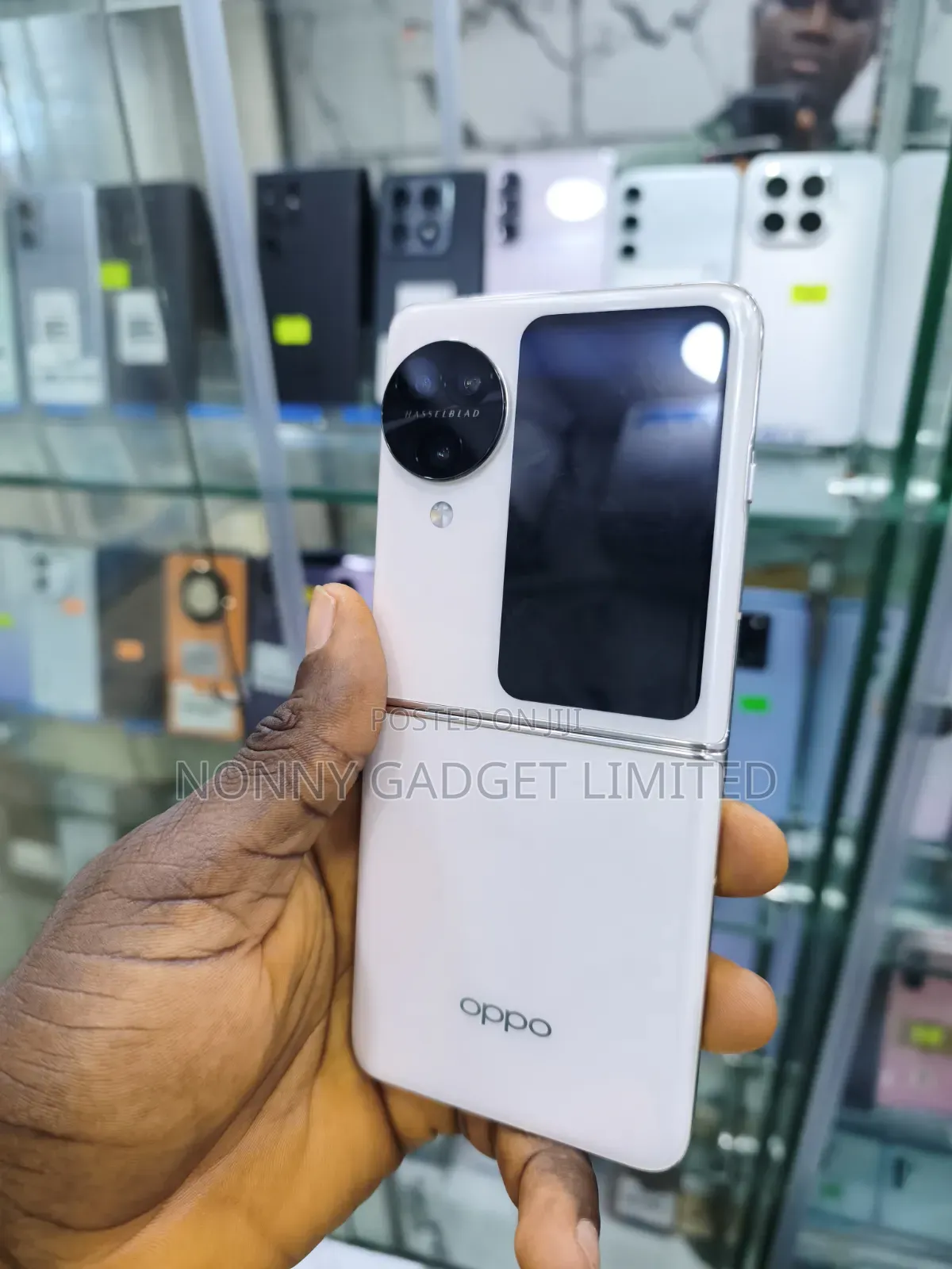 Oppo Find N3 Flip 256 GB Gold