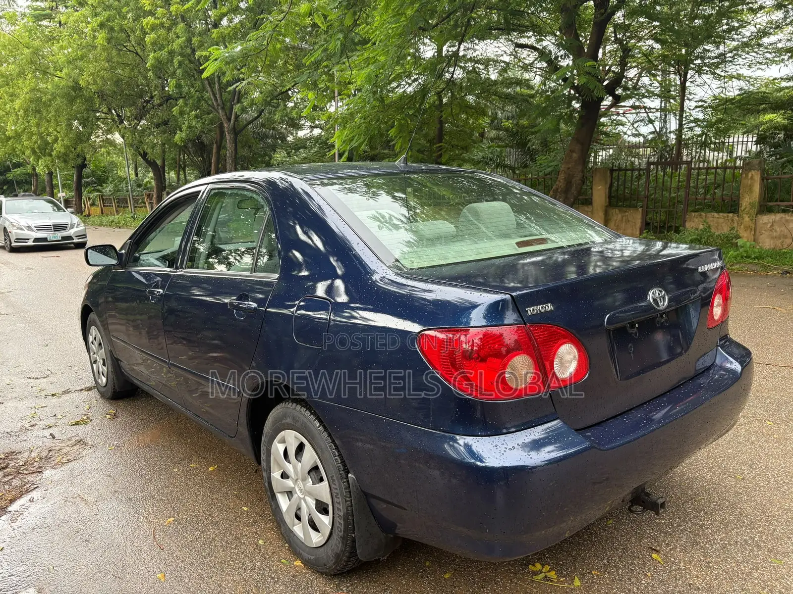 Toyota Corolla LE 2007 Blue