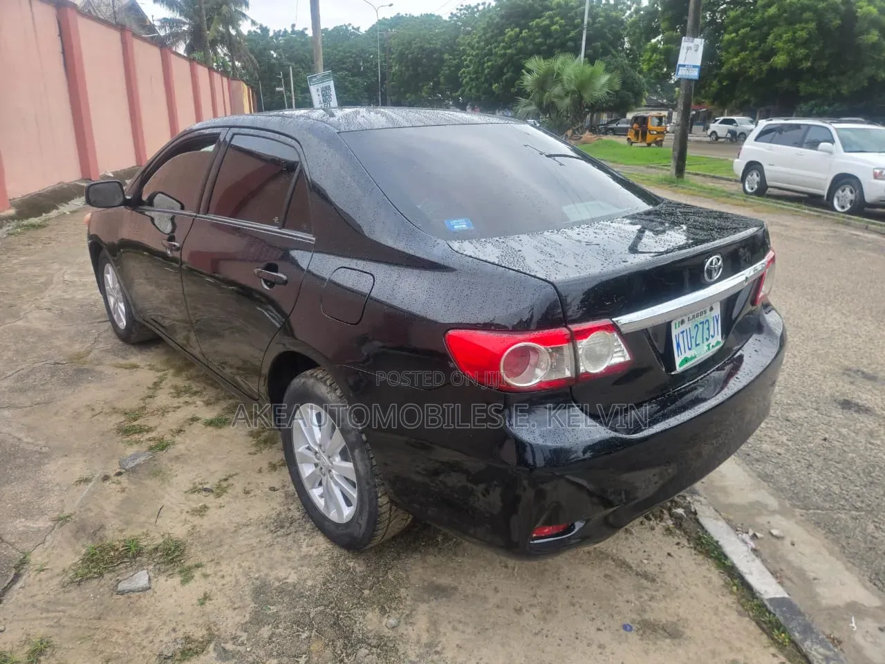 Toyota Corolla 2012 Black