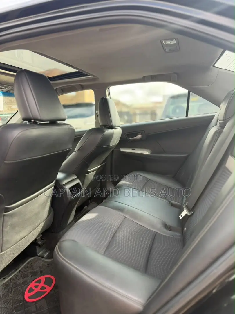 Toyota Camry SE 4dr Sedan (2.5L 4cyl 6A) 2013 Black