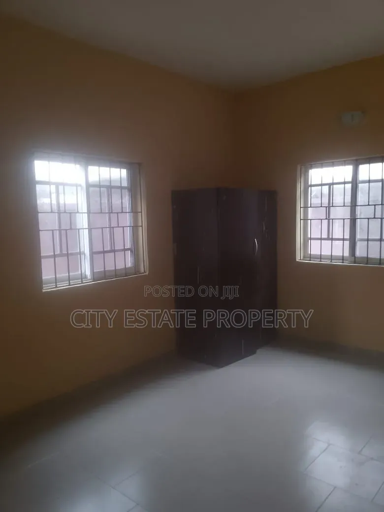 1bdrm Block of Flats in City Homes, Rukpokwu for rent