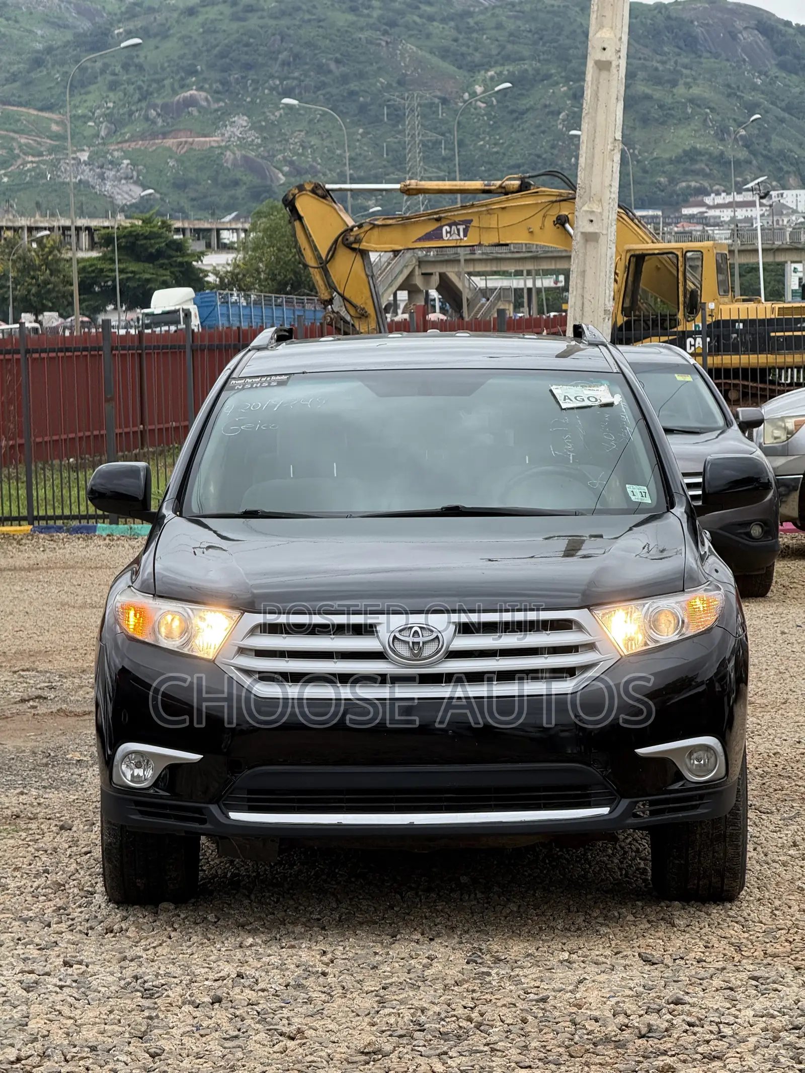 Toyota Highlander SE 2012 Black