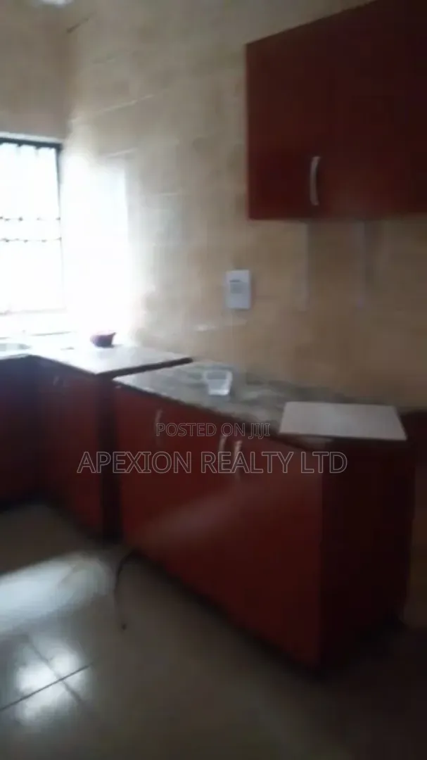 2bdrm Apartment in Apexion Estate, Rumuahalu for rent