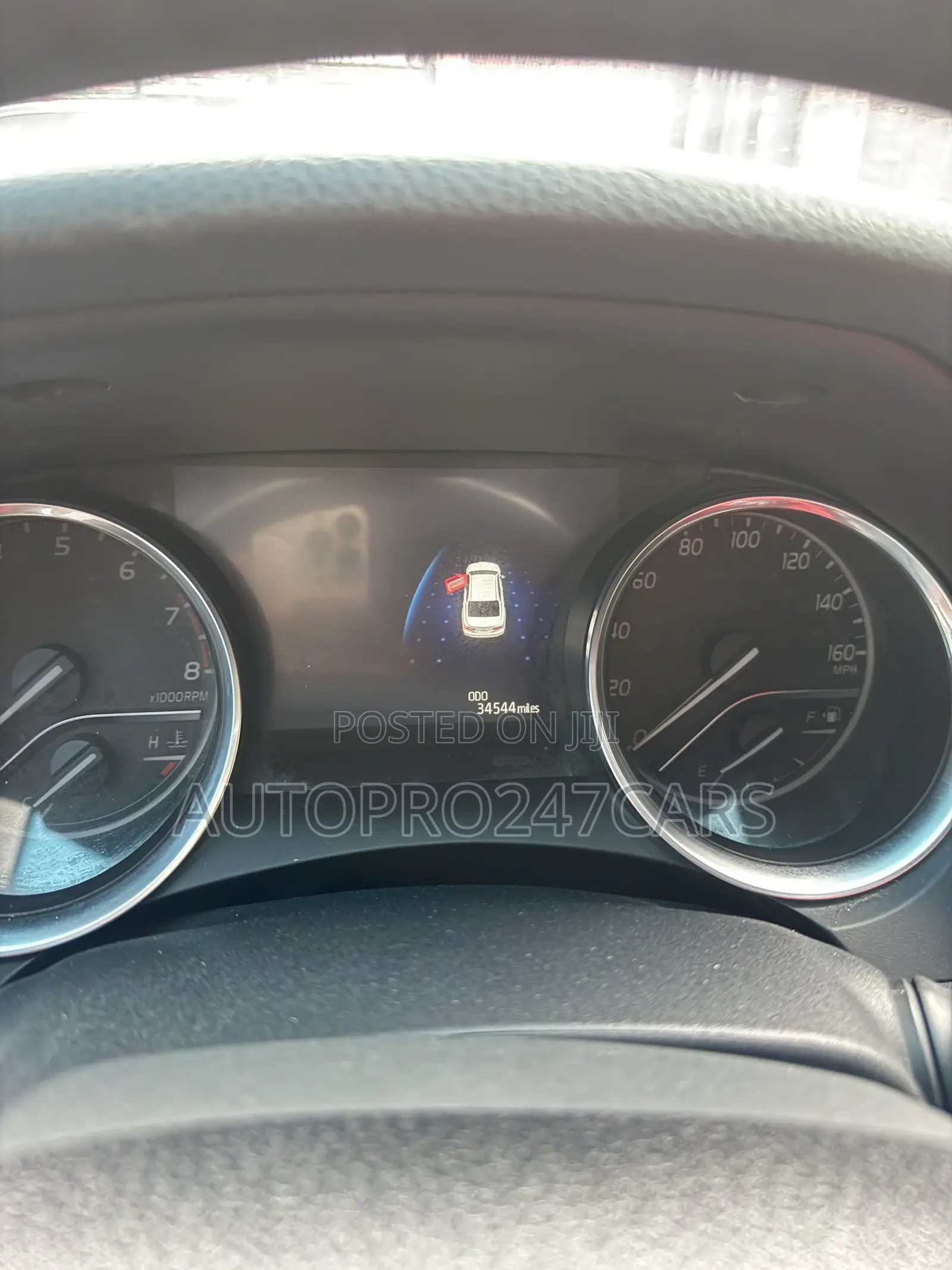 Toyota Camry XLE V6 FWD (3.5L 6cyl 8AM) 2018 White