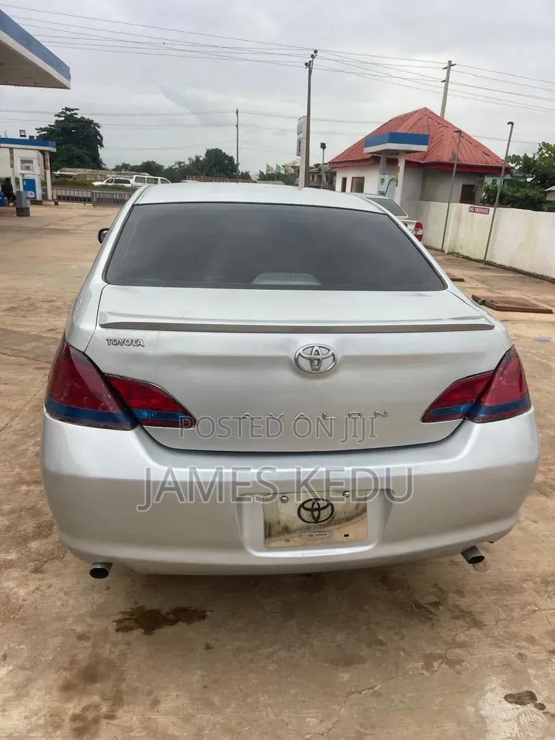 Toyota Avalon 2008 Silver