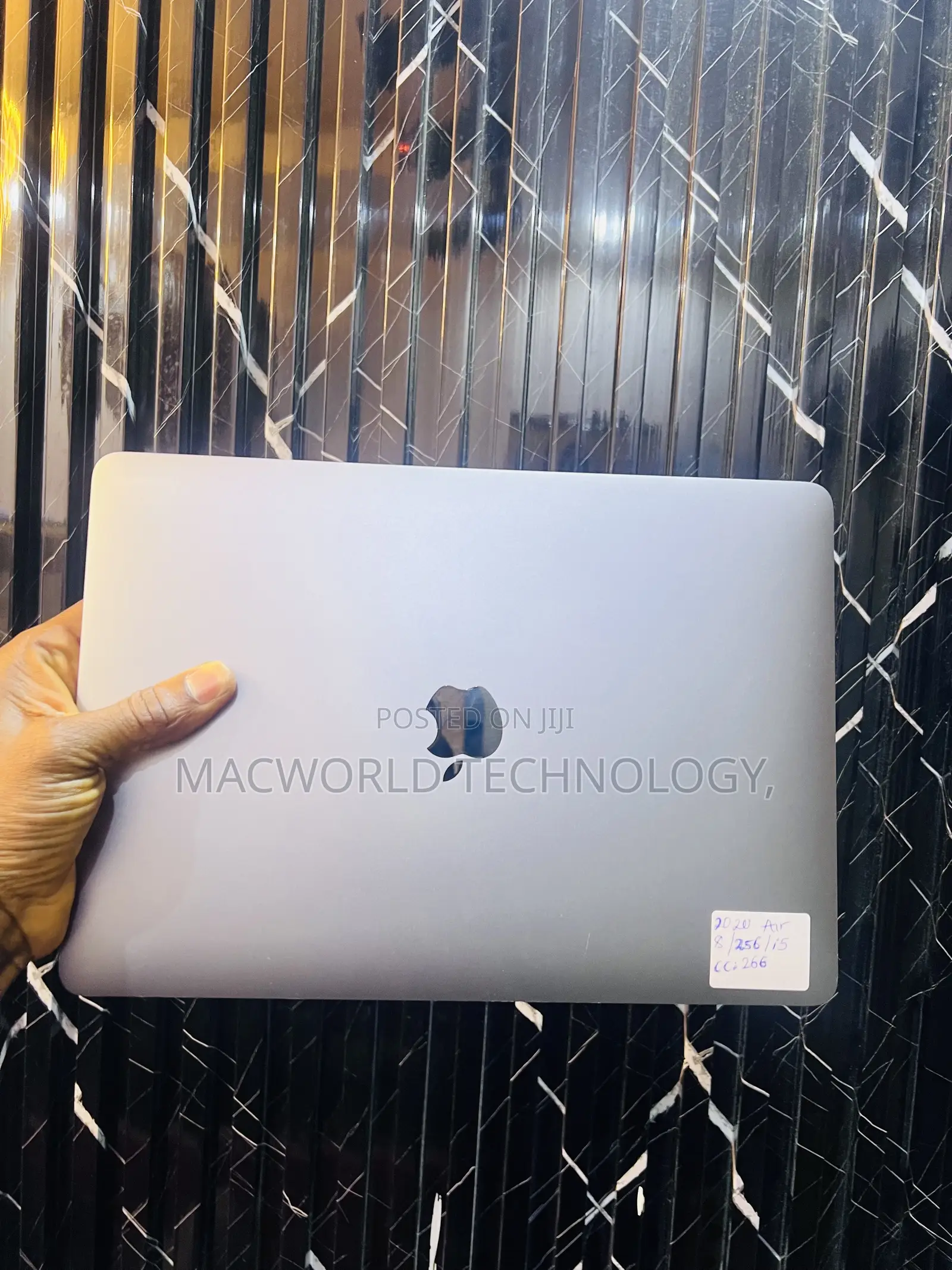 Laptop Apple MacBook Air 2020 8GB Intel Core i5 SSD 256GB