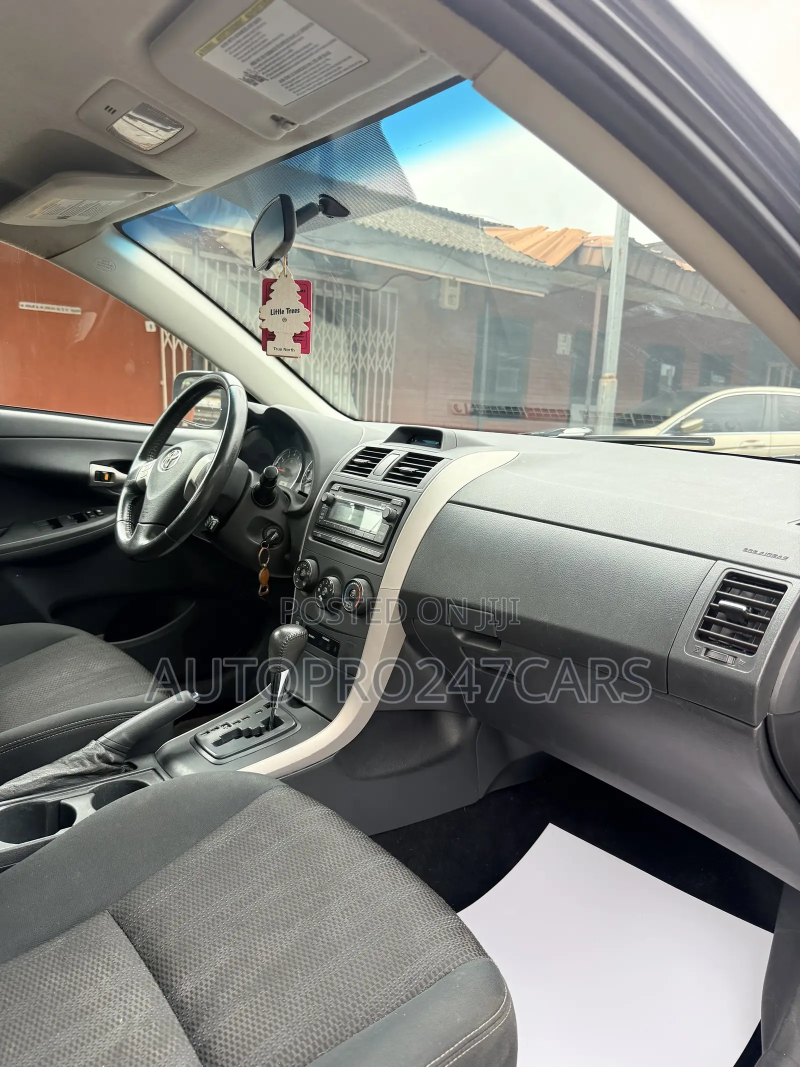 Toyota Corolla S 4dr Sedan (1.8L 4cyl 4A) 2012 Gray