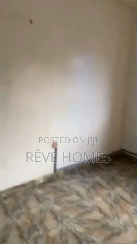 Studio Apartment in Onike for rent