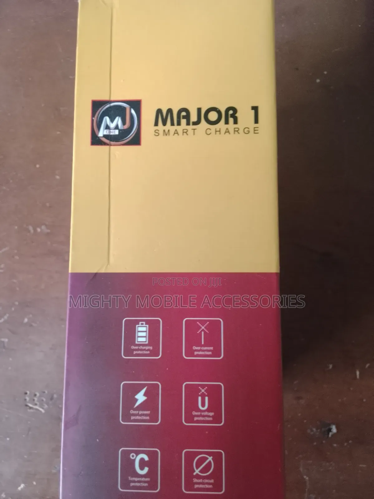 Major 1 Smart Charger Gold