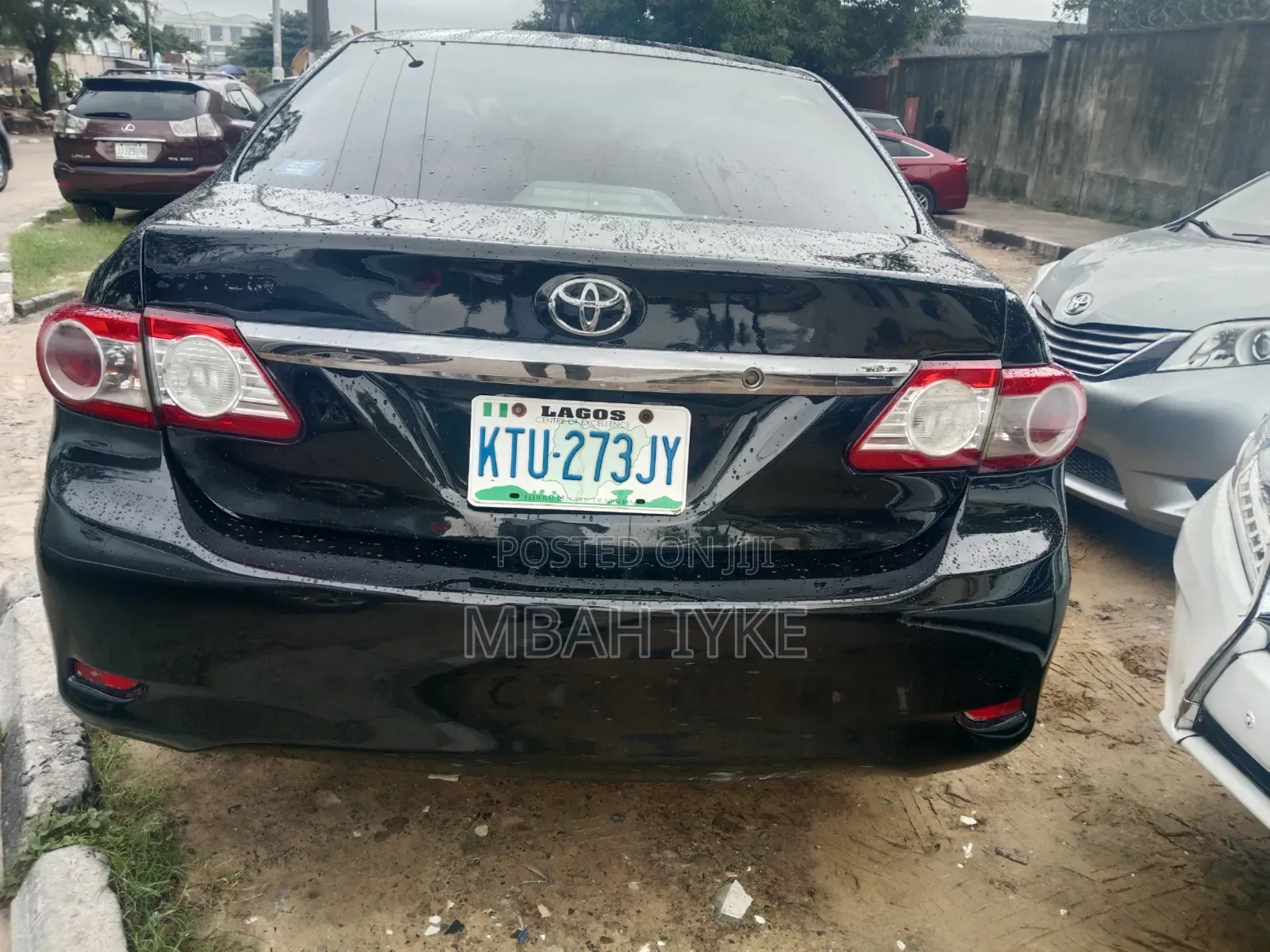 Toyota Corolla 2012 Black