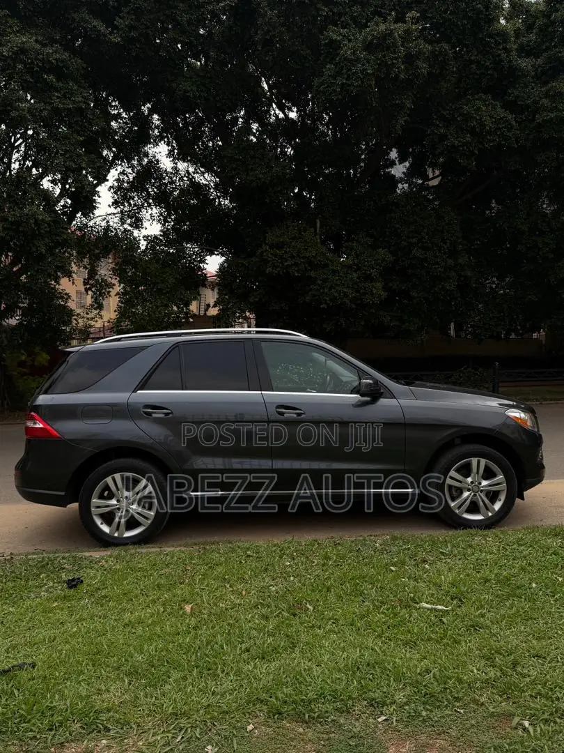 Mercedes-Benz M Class ML 350 4Matic 2013 Gray