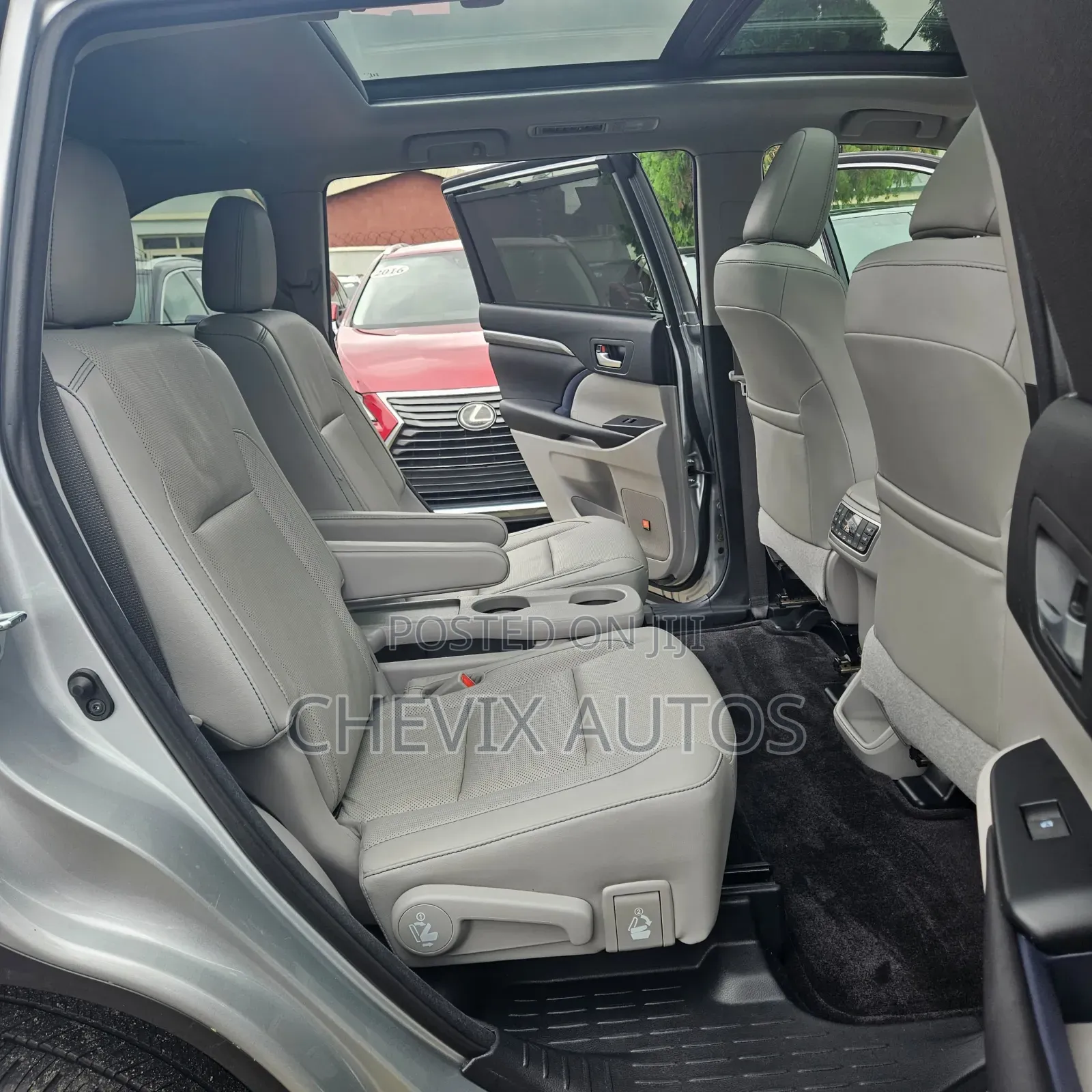 Toyota Highlander 2017 Silver