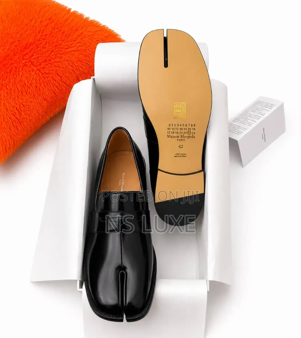 Maison Margiela Tabi Toe Loafers