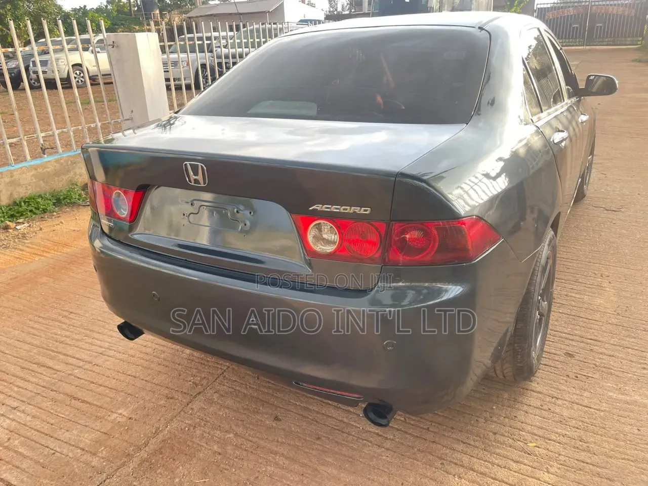 Honda Accord Automatic 2005 Gray