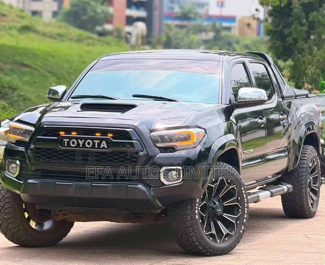 Toyota Tacoma TRD Off Road 2017 Black