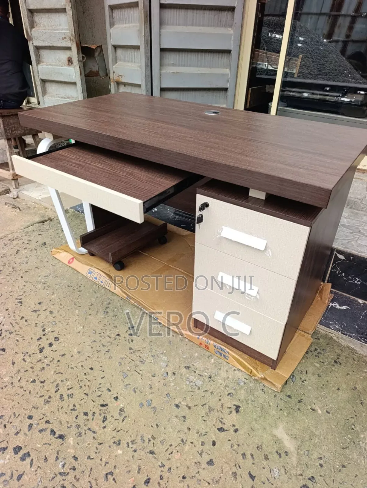 Boss Office Table With Drawers.