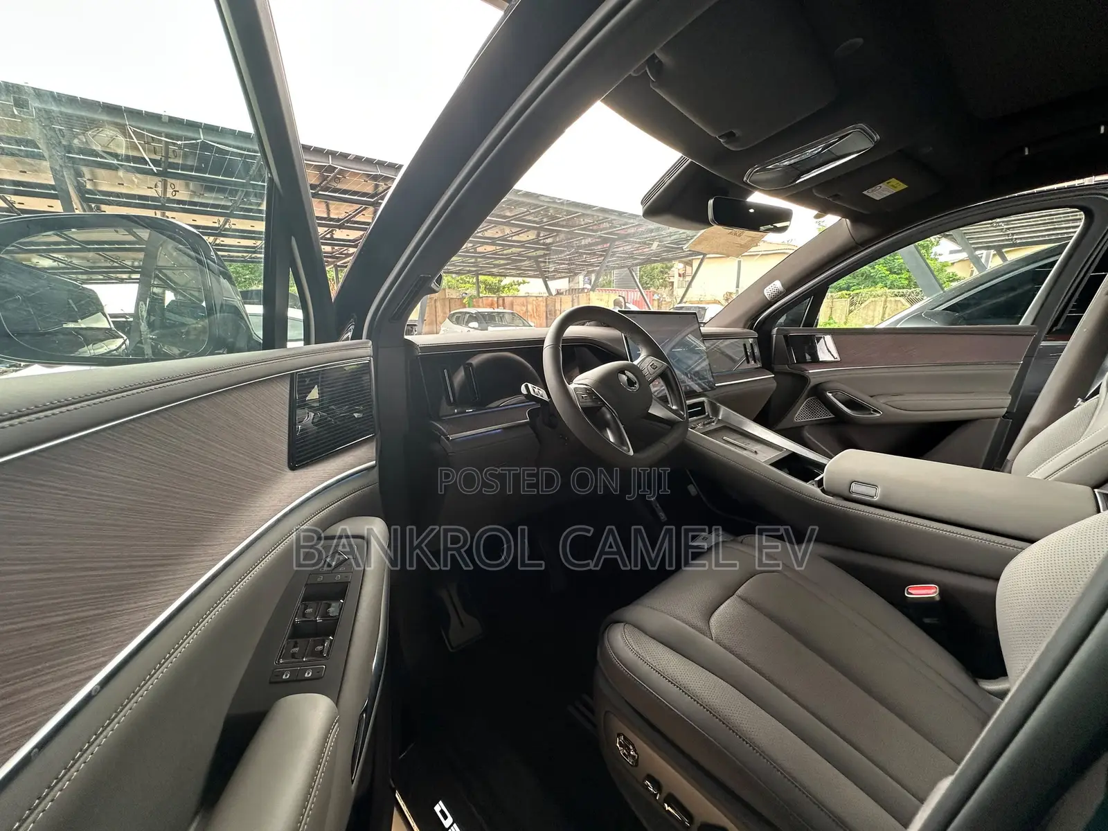 New Denza N9 2.0 Hybrid AWD 2025 Black
