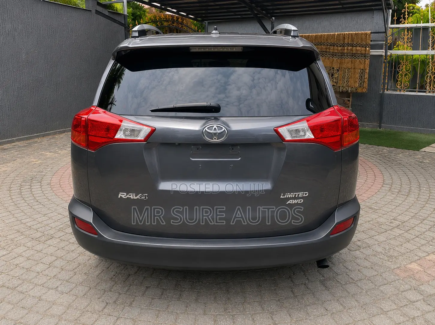 Toyota RAV4 Limited FWD (2.5L 4cyl 6A) 2016 Gray