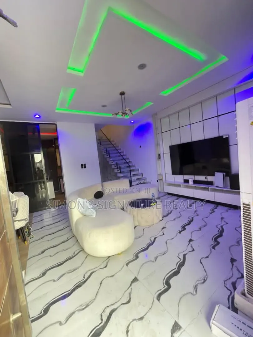 Furnished 4bdrm Duplex in Ikota for rent