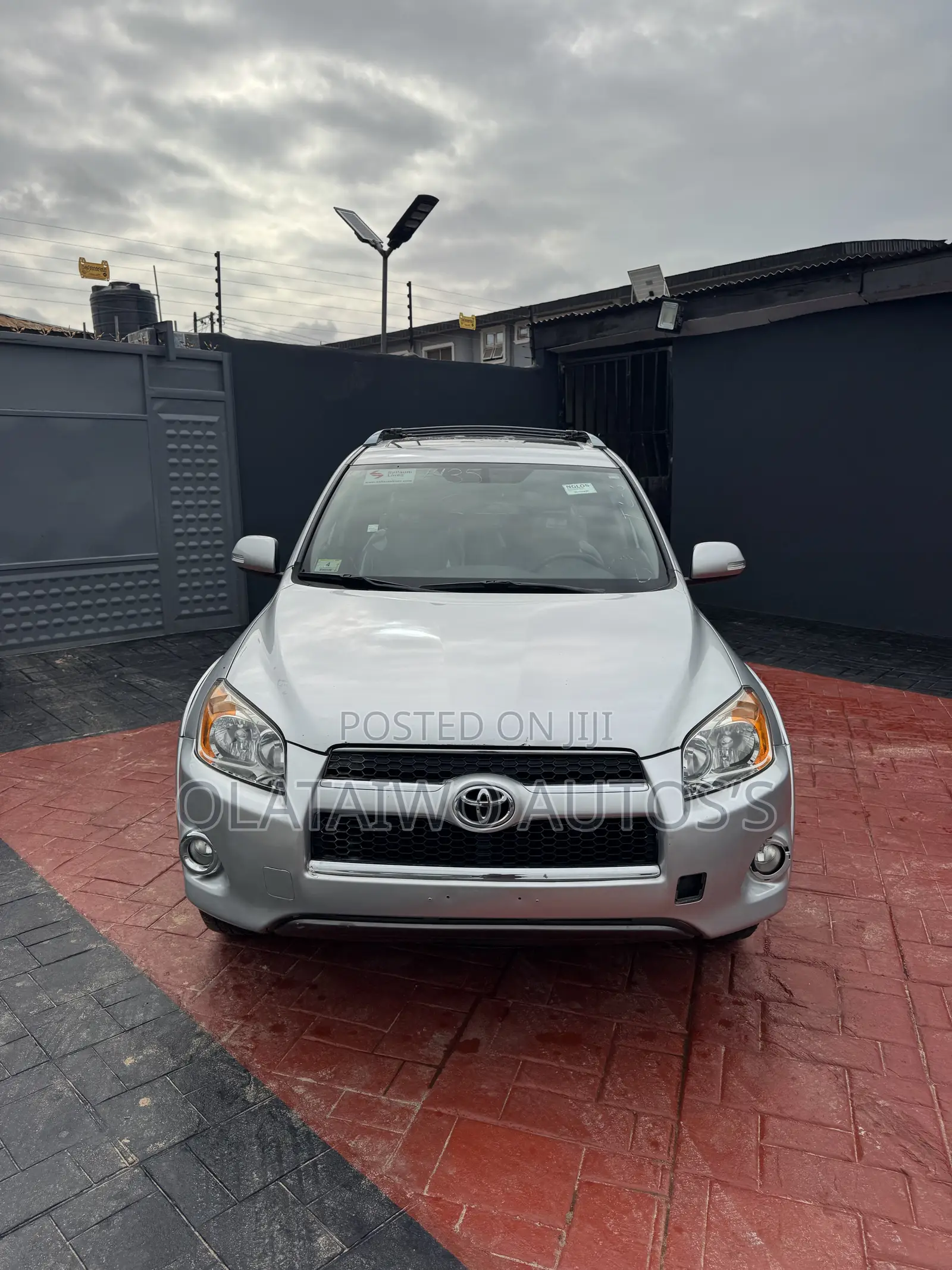 Toyota RAV4 2.5 Limited 2010 Silver