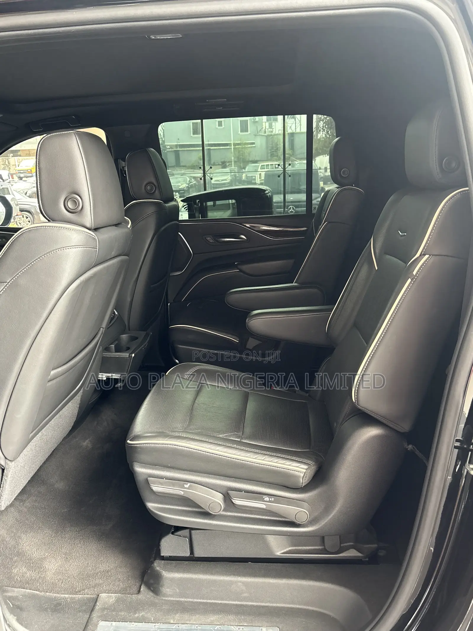 Cadillac Escalade 2022 Black