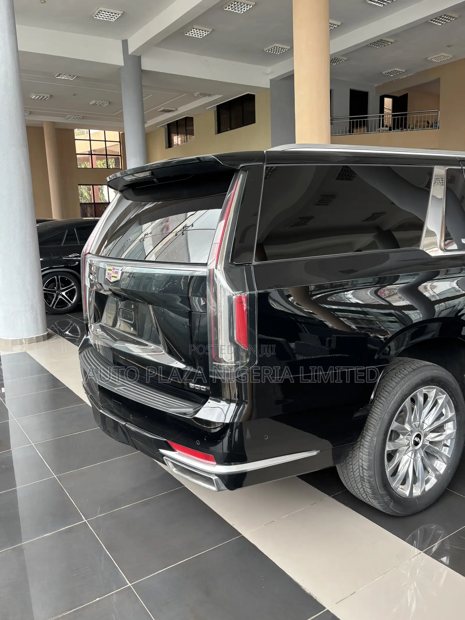 Cadillac Escalade 2022 Black