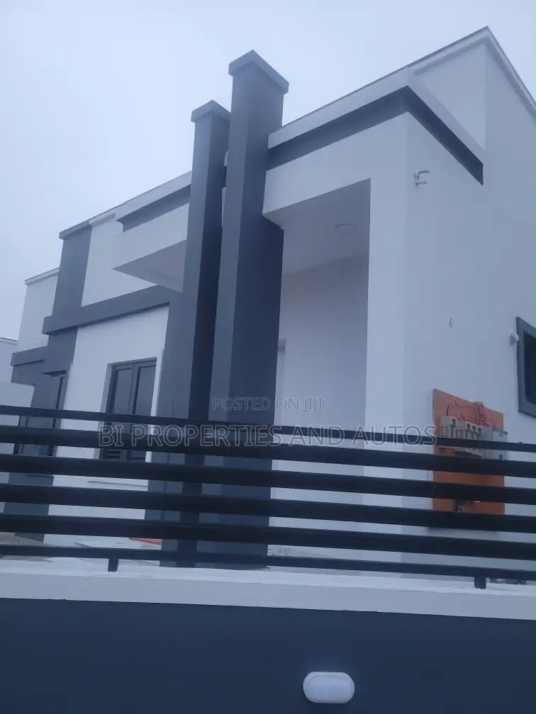Furnished 3bdrm Bungalow in Ipaja for sale