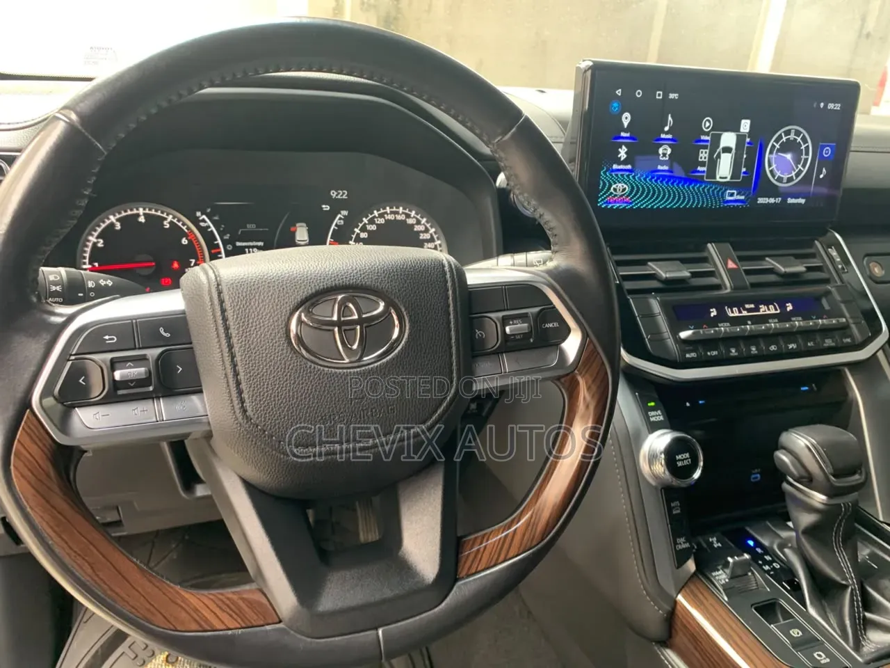 Toyota Land Cruiser 2022 Black