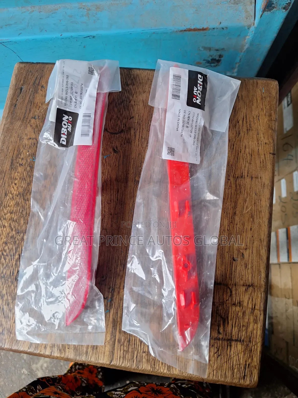 Back Bumper Reflector GLC/213/206