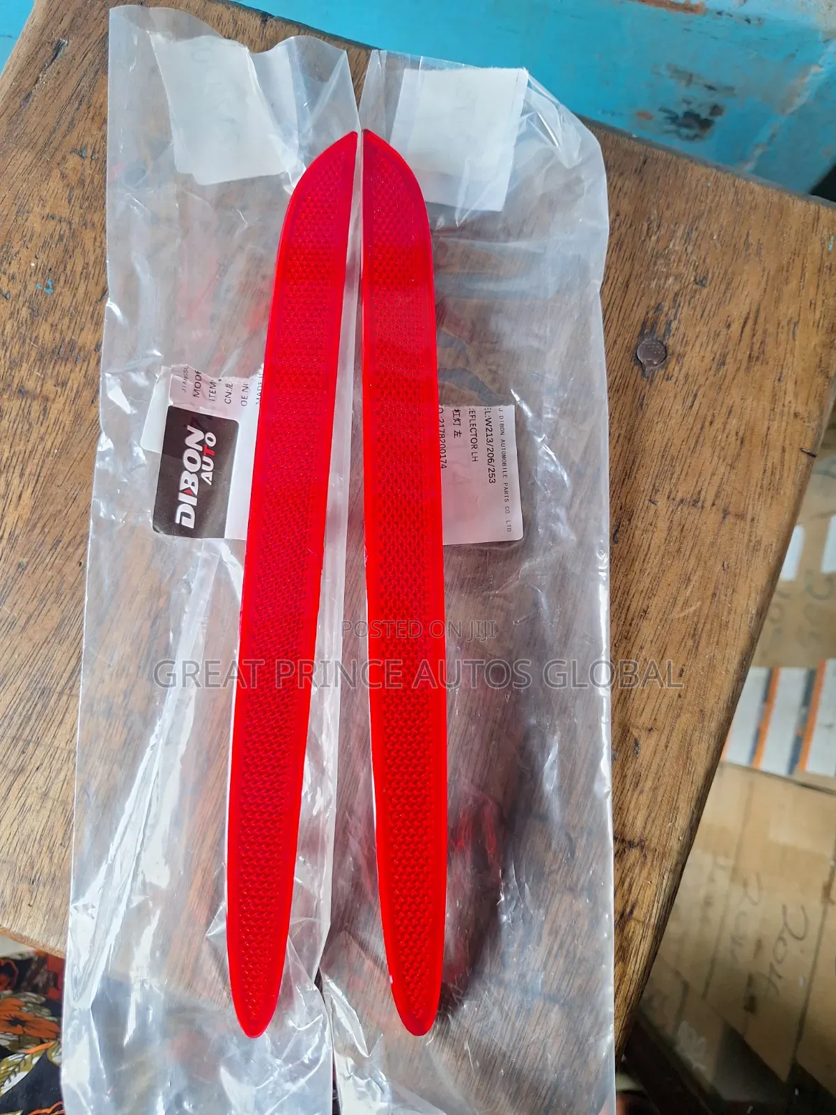 Back Bumper Reflector GLC/213/206