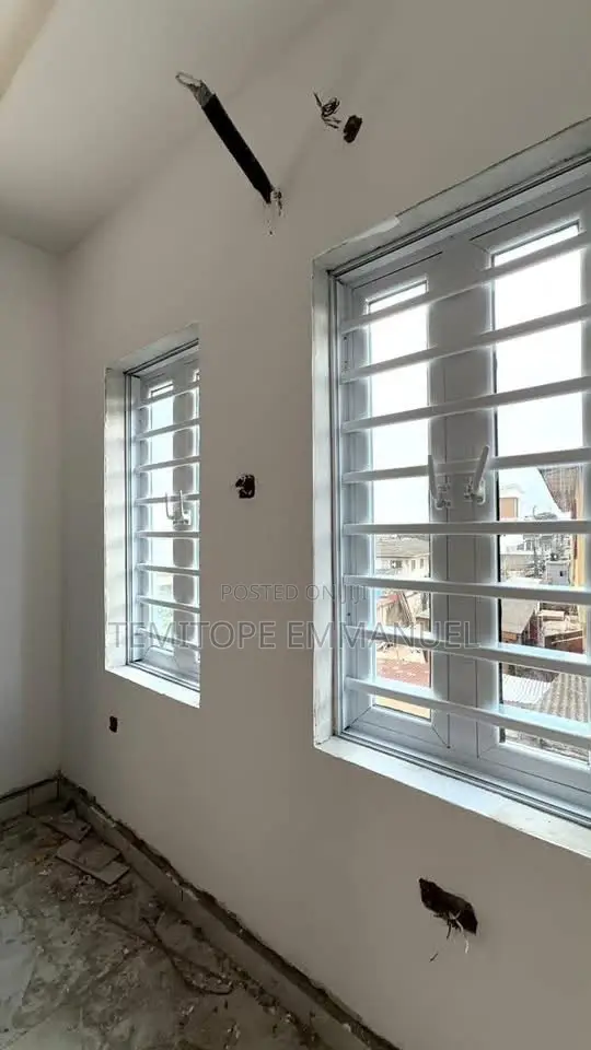 Furnished 3bdrm Apartment in Opebi for sale