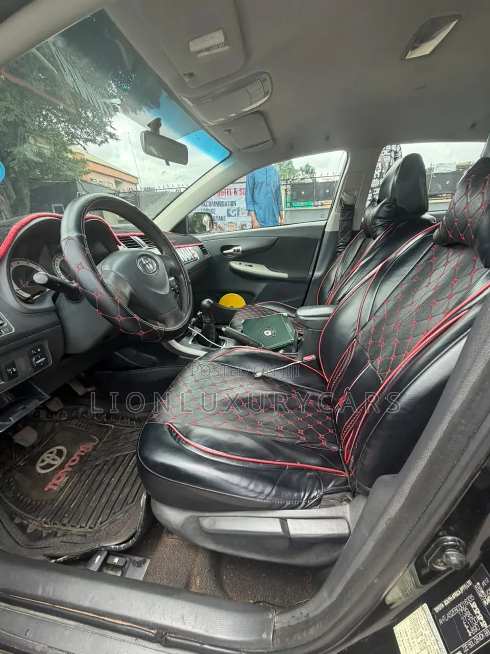 Toyota Corolla 2009 Black
