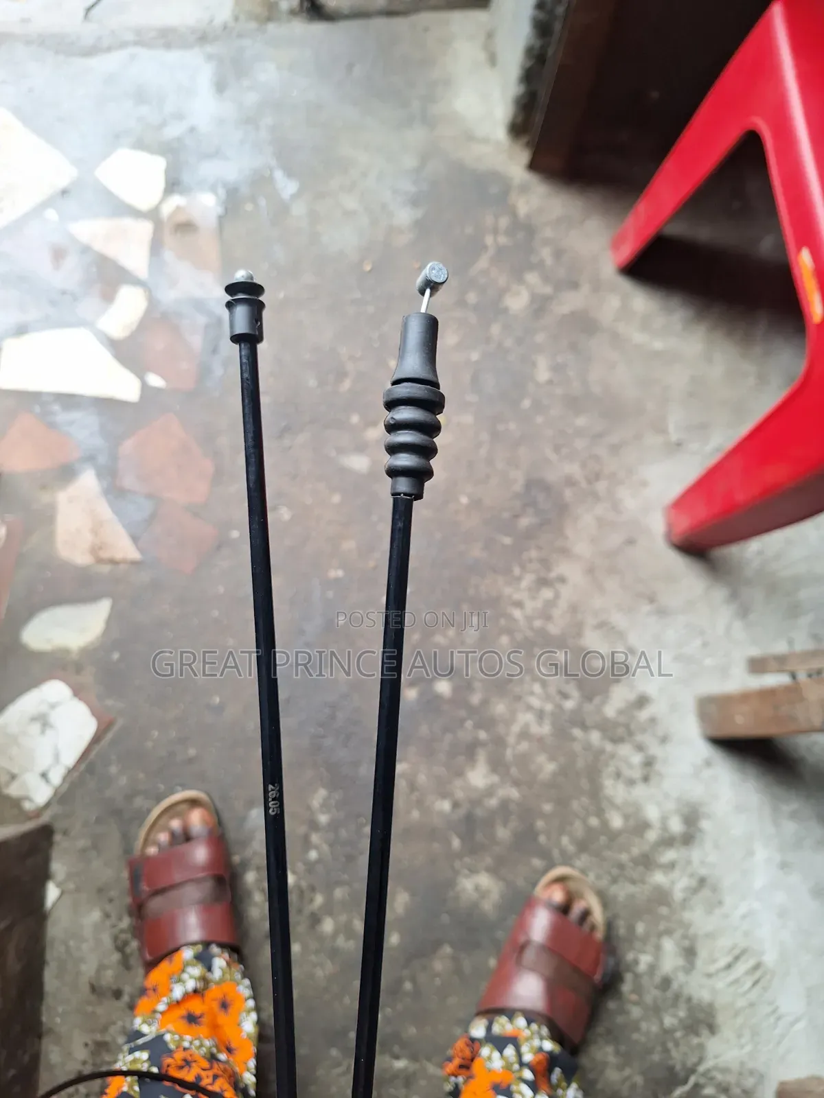 Bonnet Cable GLB