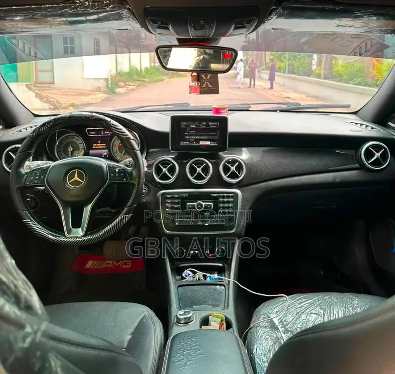 Mercedes-Benz CLA-Class CLA 250 4MATIC Sedan 2014 Gray