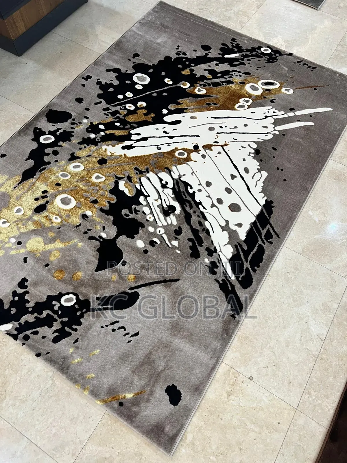 Spanish Center Rug VIP 5/7 7/10 8/11 10/13