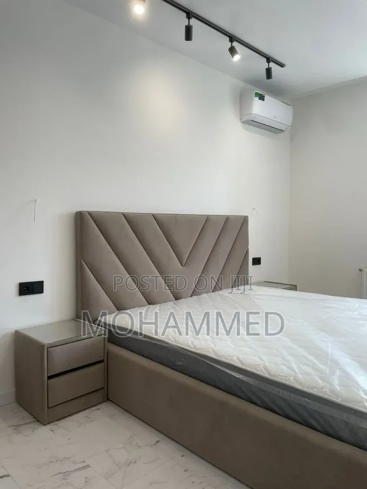 Upholstery Bed Frame.