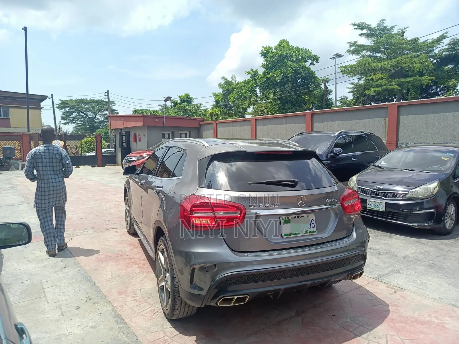 Mercedes-Benz GLA 250 2016 Gray