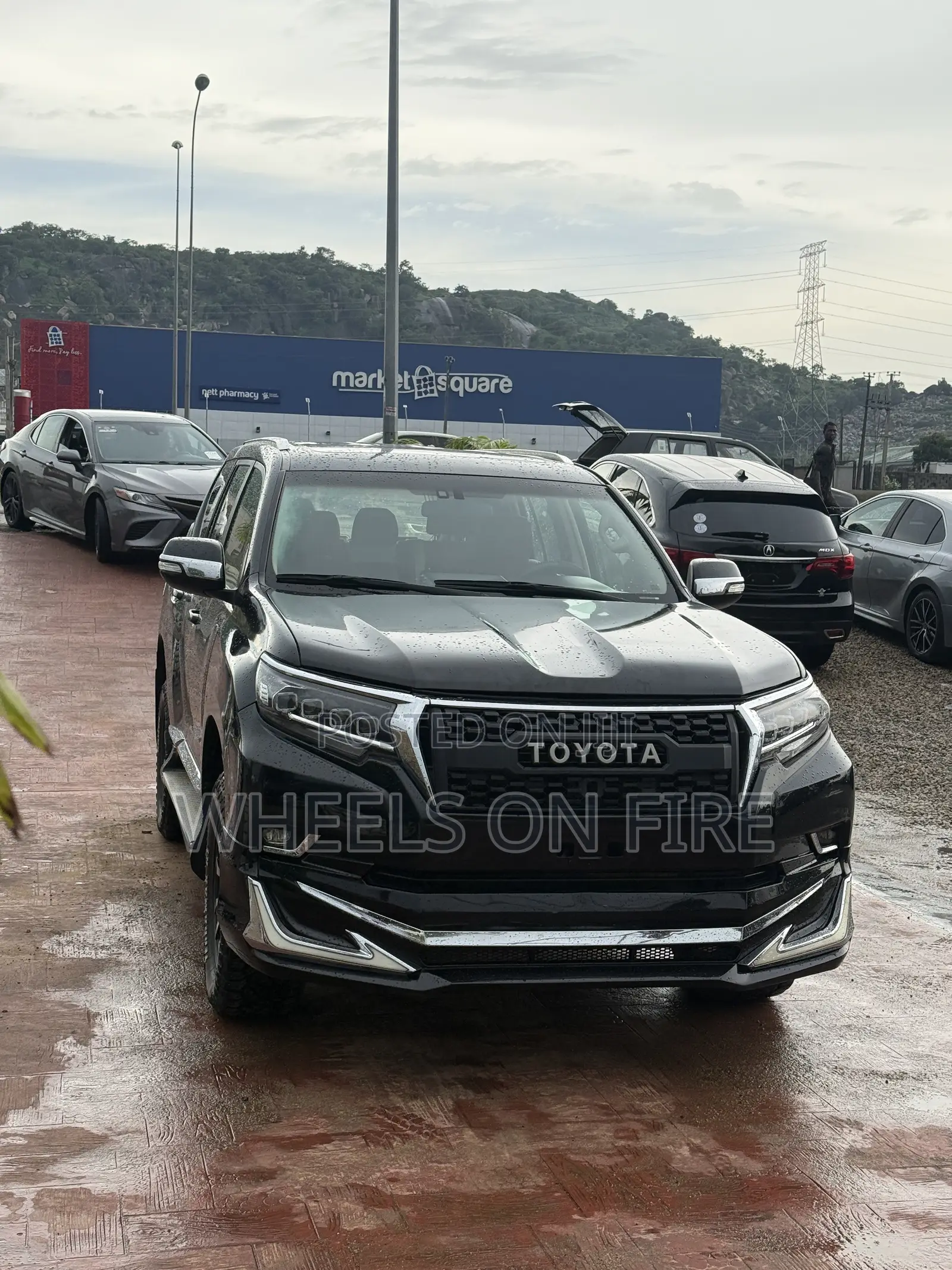 Toyota Land Cruiser Prado 4.0 Petrol TX-L 2013 Black