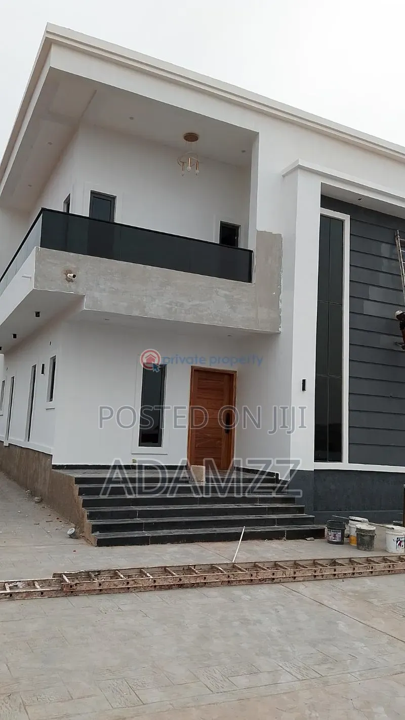 4bdrm Duplex in Centenary City, Enugu for sale