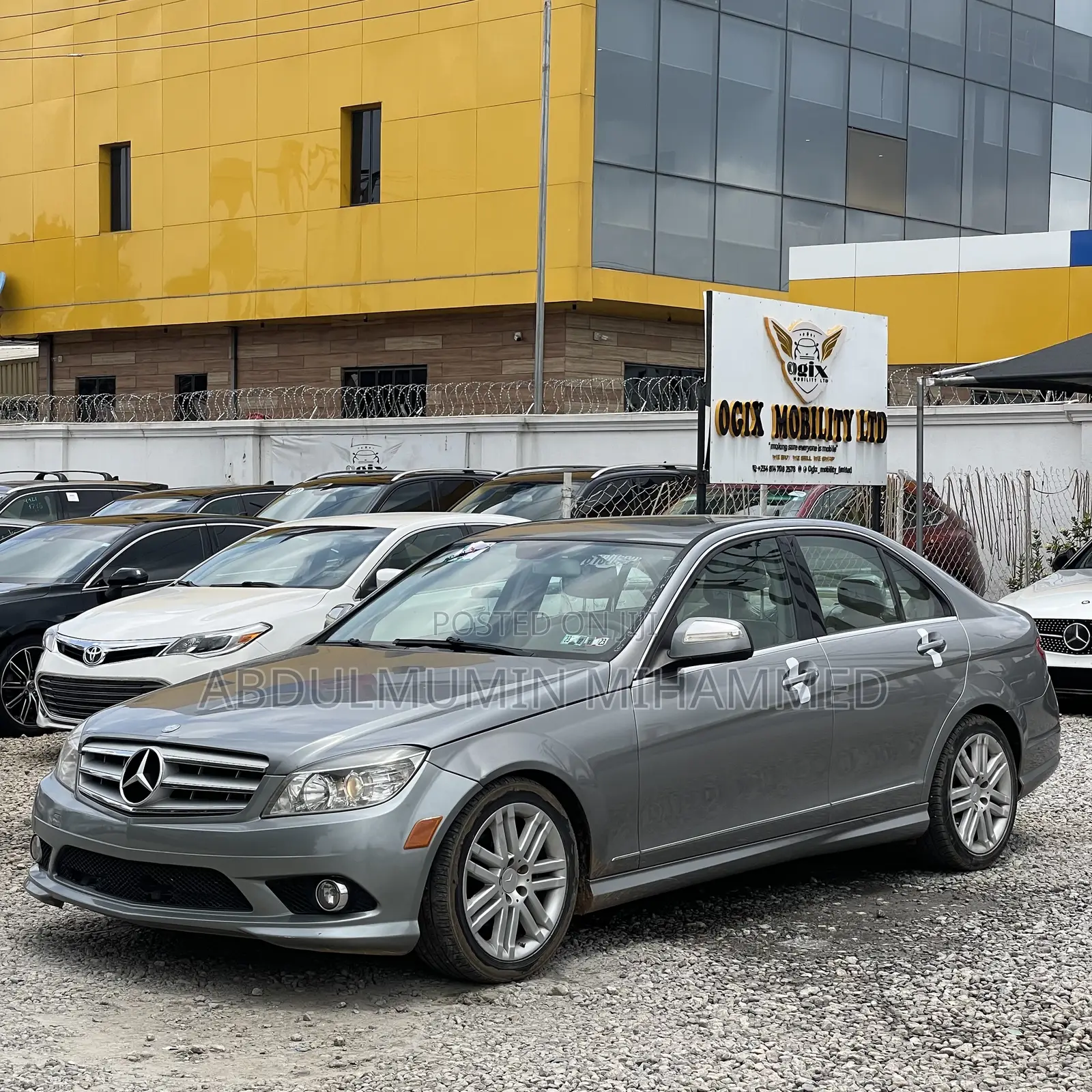 Mercedes-Benz C300 2011 Gray