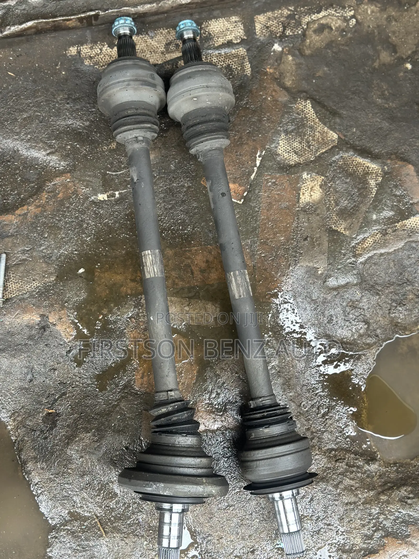 Mercedes Benz C300 W205 Back Shaft