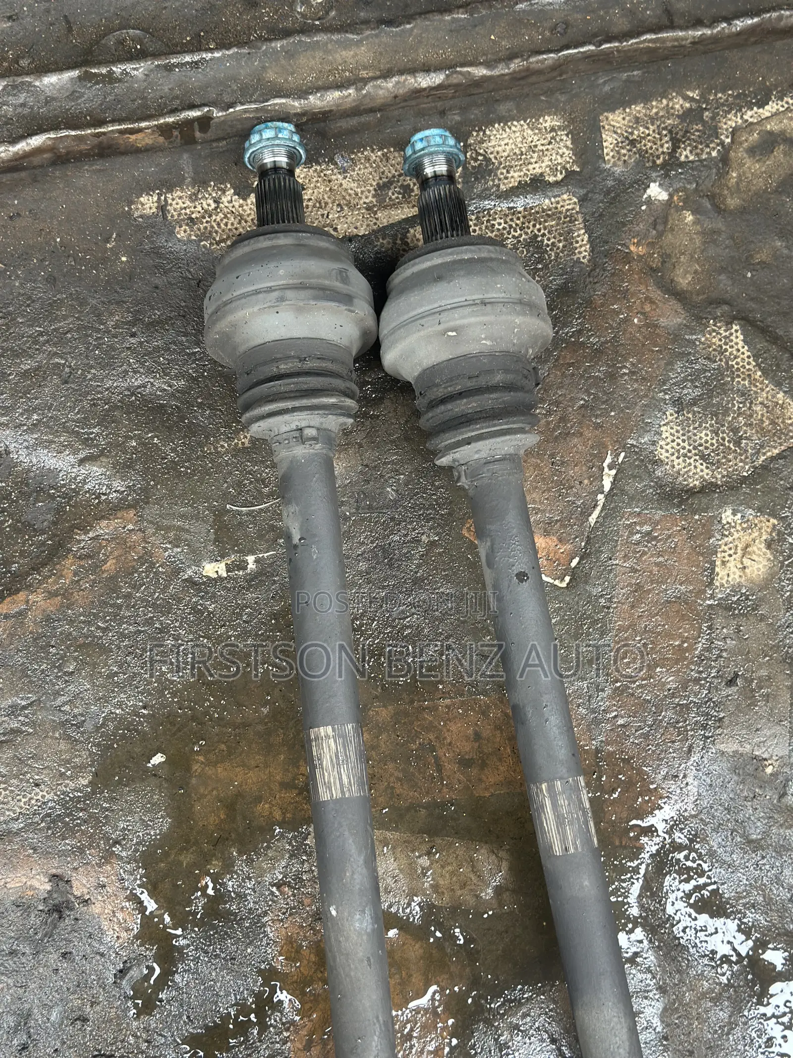 Mercedes Benz C300 W205 Back Shaft