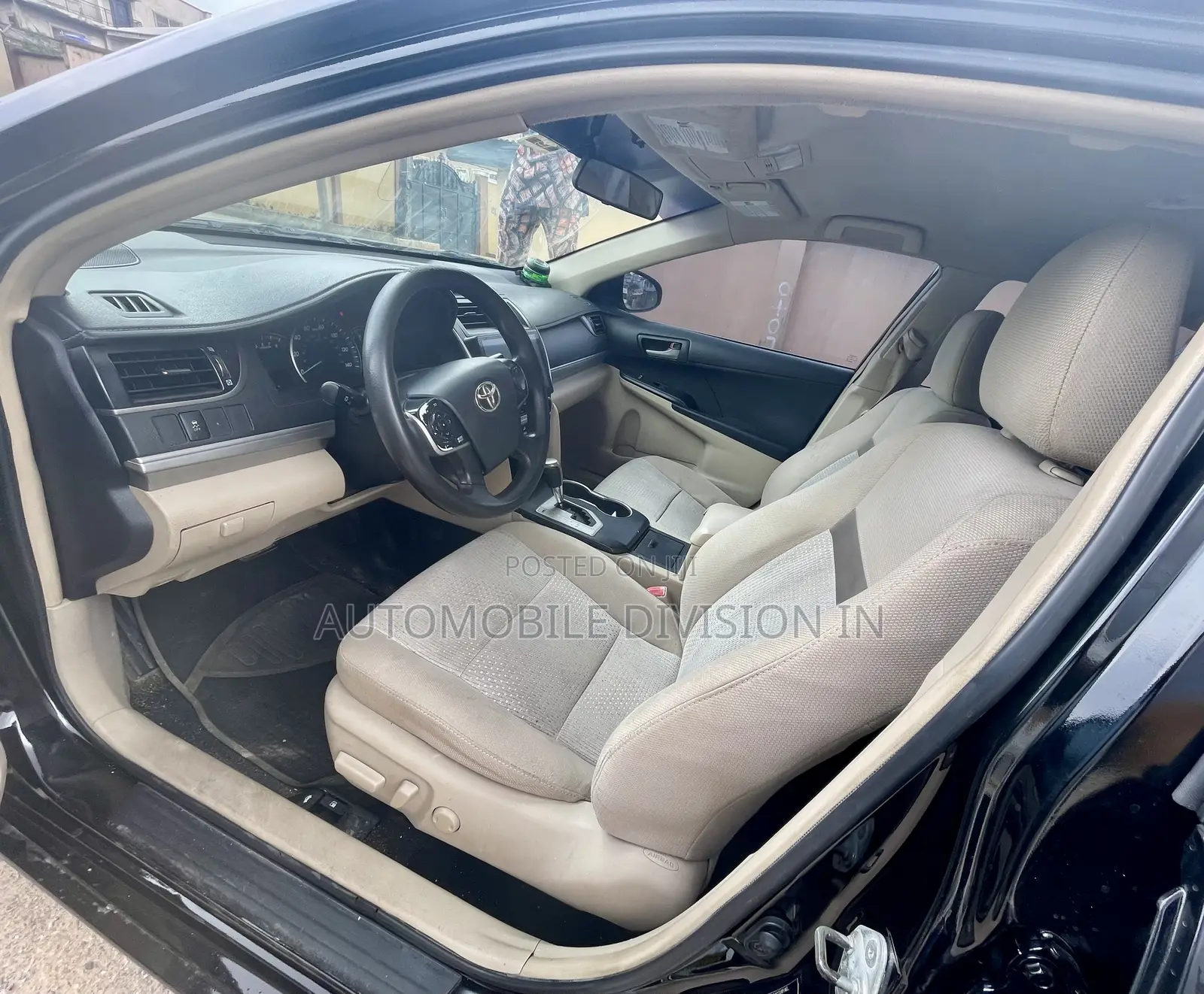 Toyota Camry LE 4dr Sedan (2.5L 4cyl 6A) 2013 Black